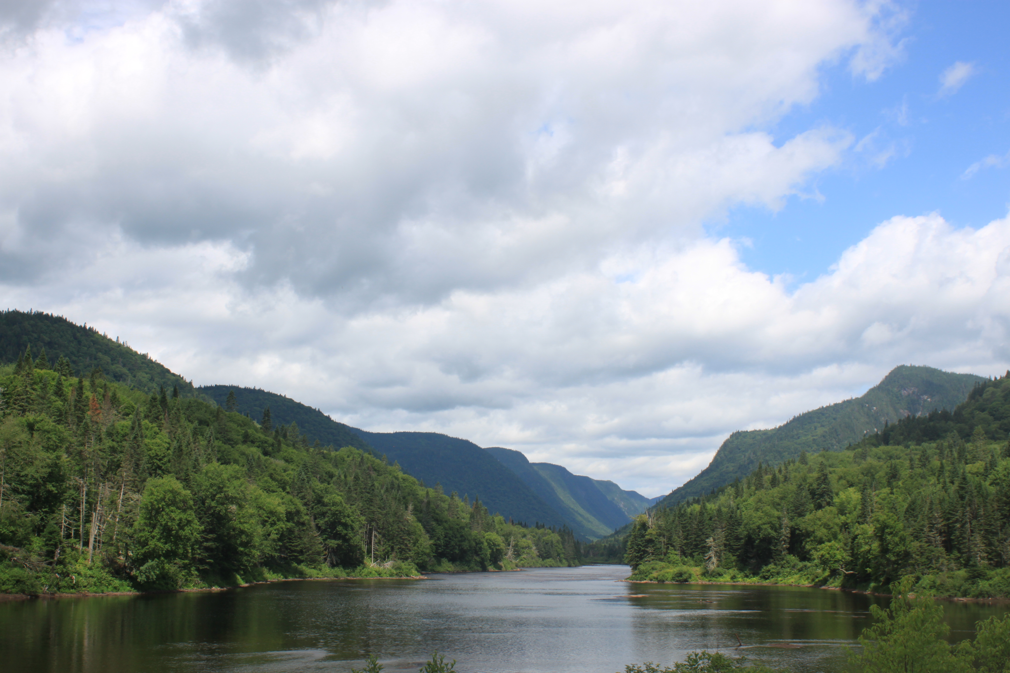 Water between two mountains