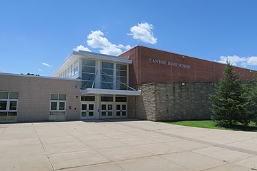 Canton_High_School,_Canton_MA_IMAGE.jpg