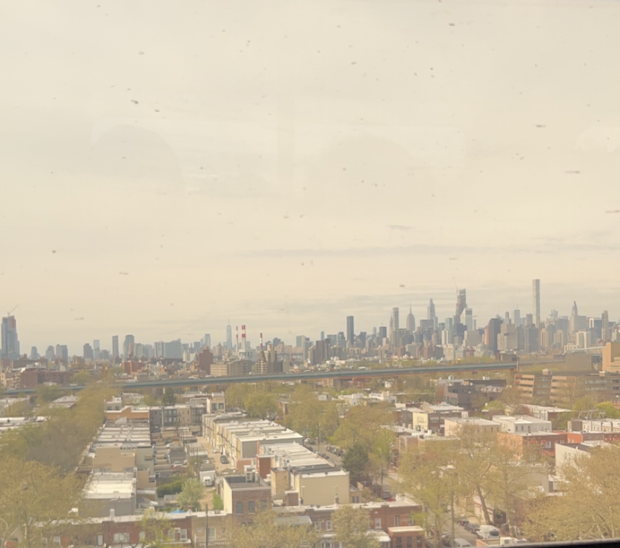 Photo I took on the train to New York- the window looked slightly like a vintage filter